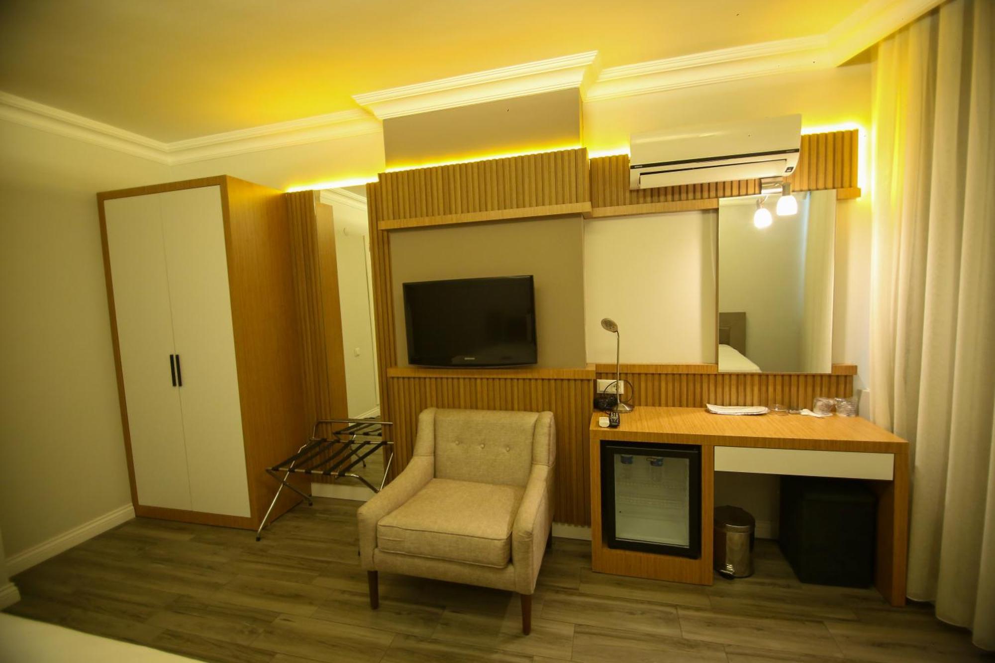Cevik Palace Hotel أنطاليا المظهر الخارجي الصورة